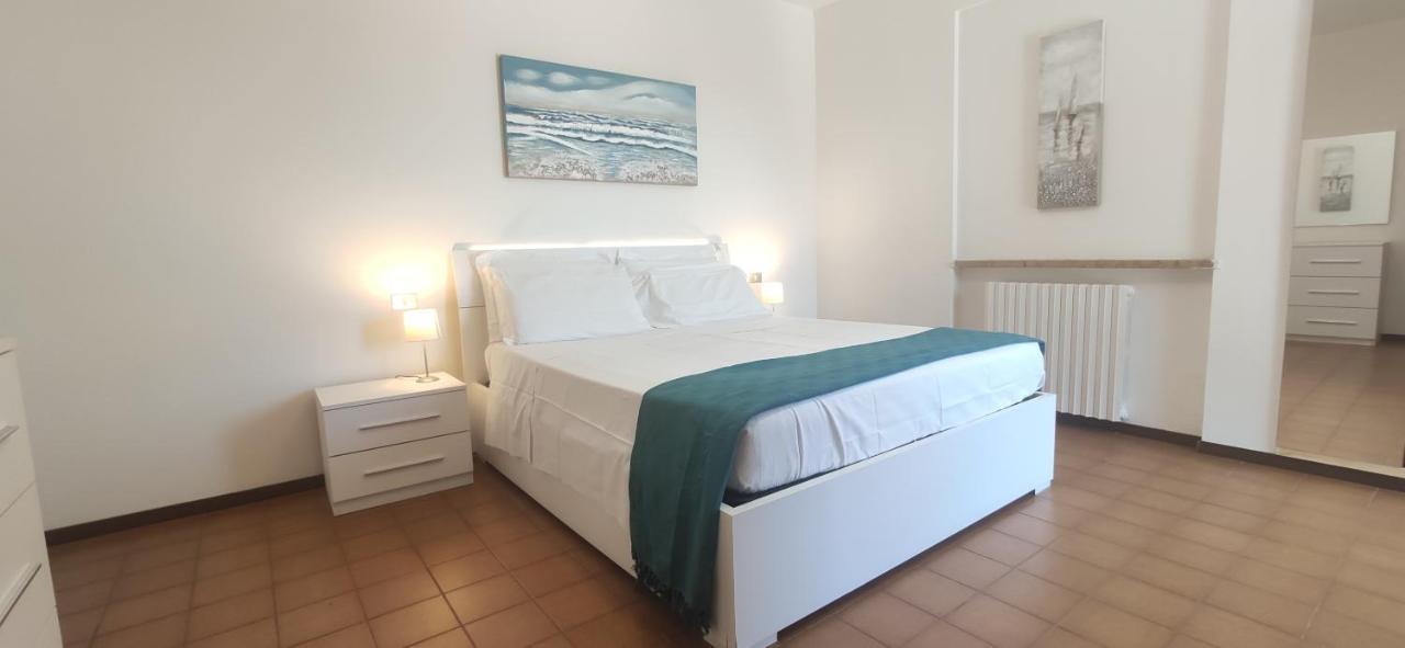 Sara Holiday Rentals Bardolino Extérieur photo