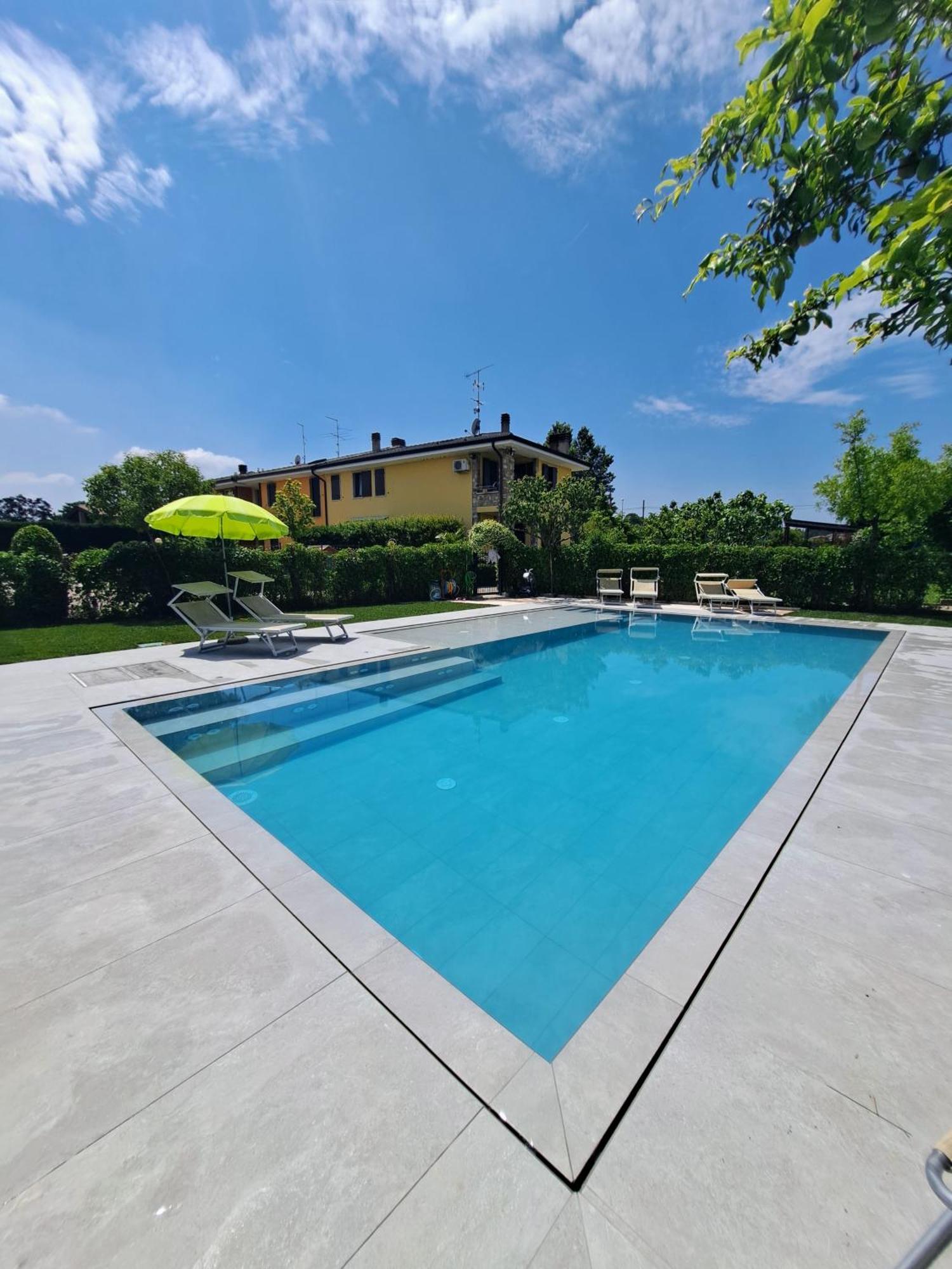 Sara Holiday Rentals Bardolino Extérieur photo